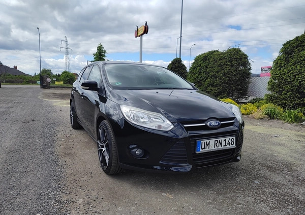 Ford Focus cena 23900 przebieg: 185000, rok produkcji 2014 z Szczecin małe 254